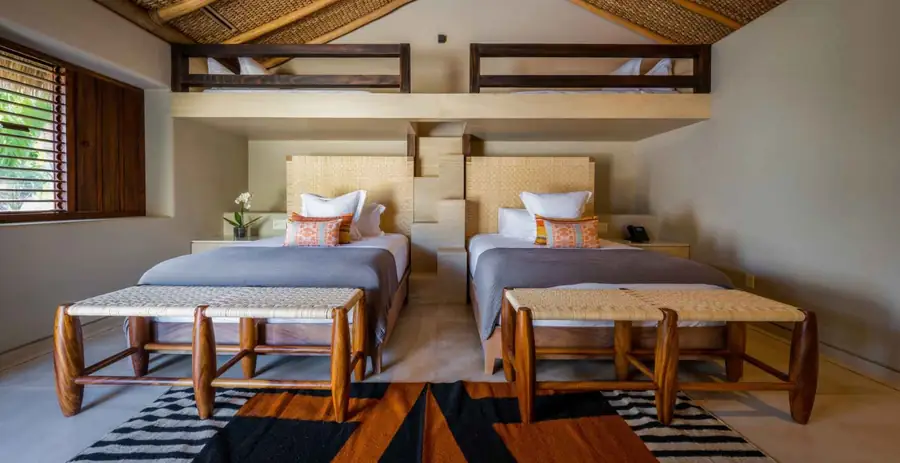 Casa Akama