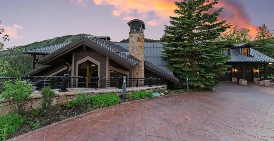 Sky Ridge Retreat