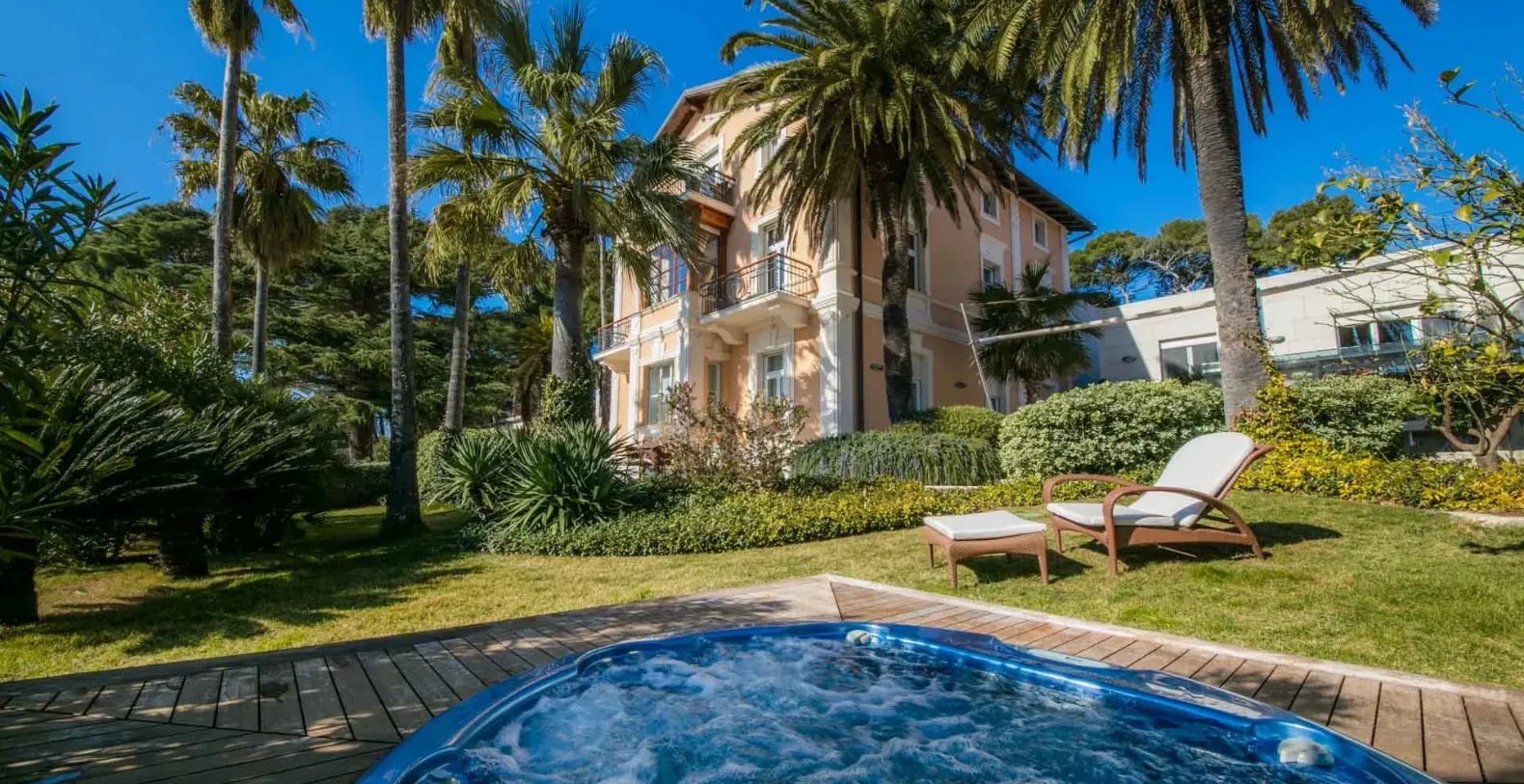 Villa Mirasol